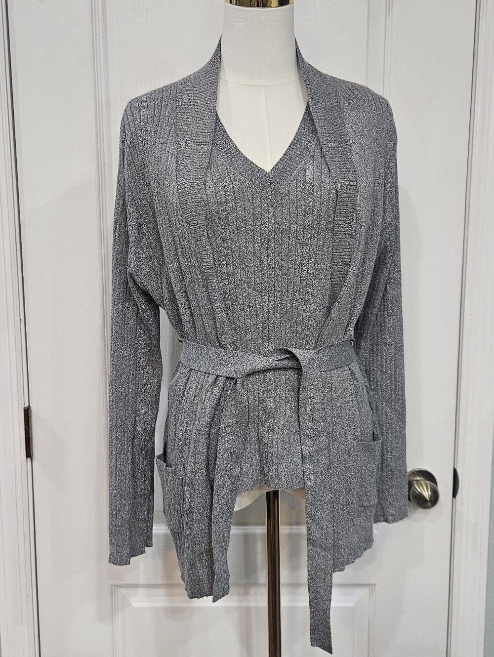 Anne Klein Silver-Gray Ribbed V-Neck Sweater and Belted Cardigan Set